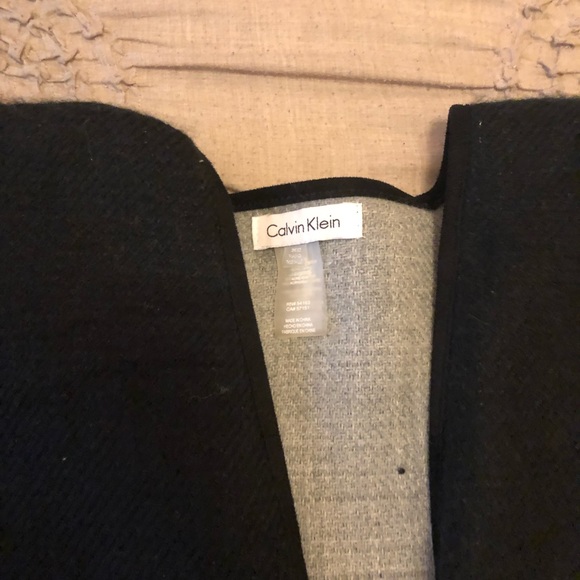 Calvin Klein Reversible Poncho - Picture 2 of 5